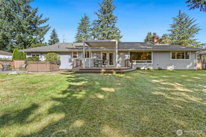 Property photo for 8514 Madrona Lane, Edmonds photo 35