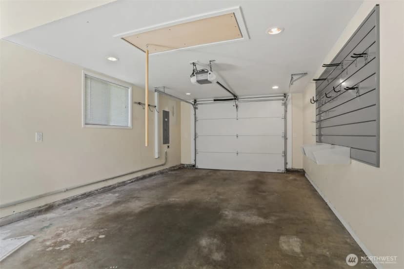 Property photo for 8514 Madrona Lane, Edmonds photo 33