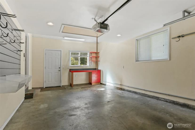 Property photo for 8514 Madrona Lane, Edmonds photo 32