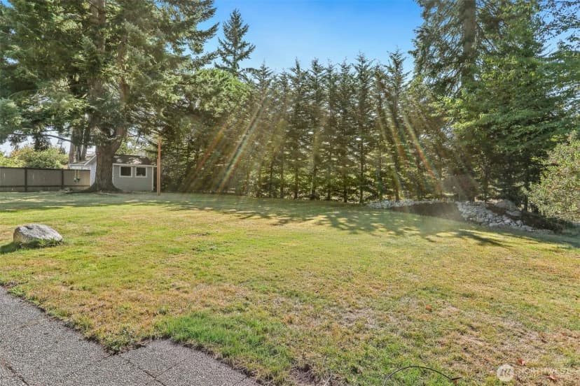 Property photo for 8514 Madrona Lane, Edmonds photo 38