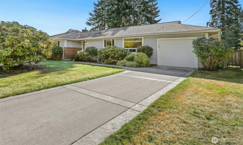 Property photo for 8514 Madrona Lane, Edmonds photo 39