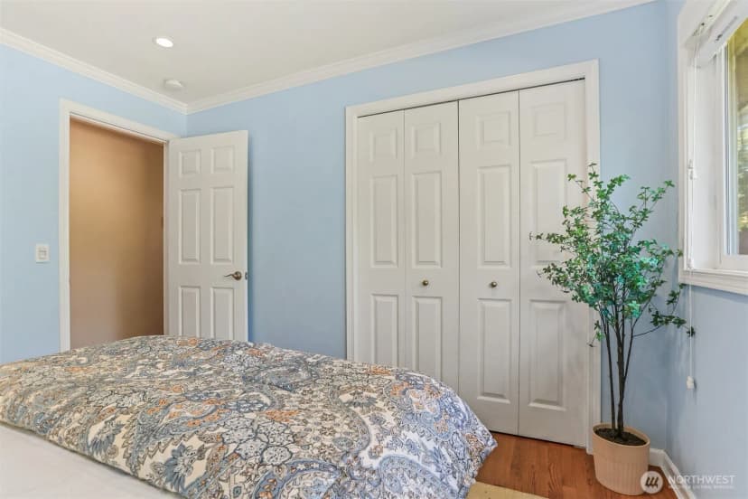 Property photo for 8514 Madrona Lane, Edmonds photo 30