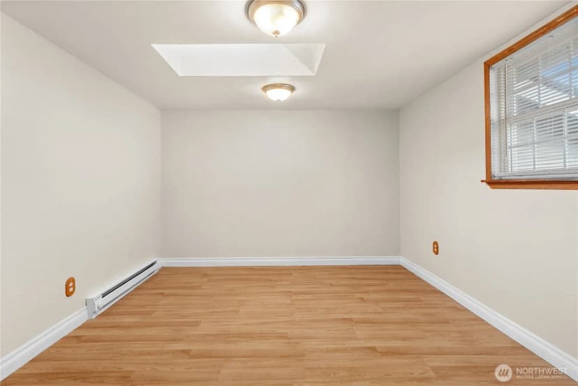 Property photo for 633 E Arcadia Street, Shelton photo 22