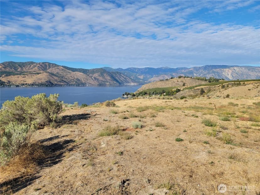 Property photo for 211 Viewland Way, Chelan photo 5