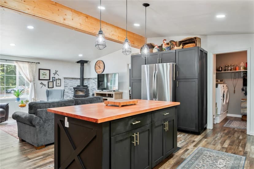 Property photo for 124 Vineyard Lane, Winlock photo 9