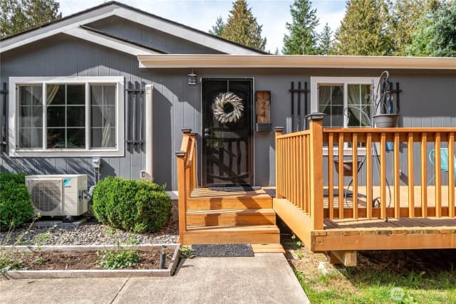 Property photo for 124 Vineyard Lane, Winlock photo 2
