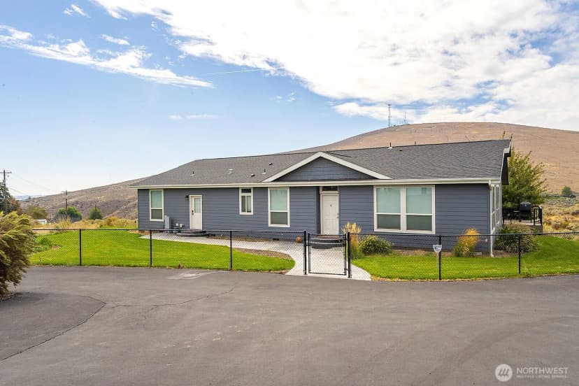 Property photo for 435 Maringo Road, Ephrata photo 11