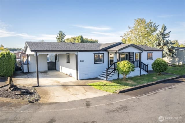 Property photo for 233 Concord Place, Longview