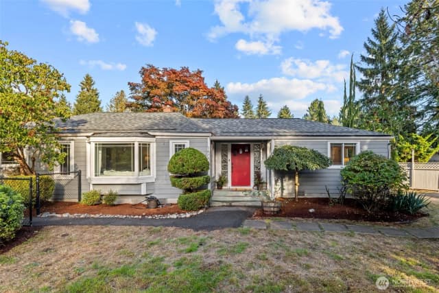 Property photo for 15220 12th Avenue Ne #15220, Shoreline