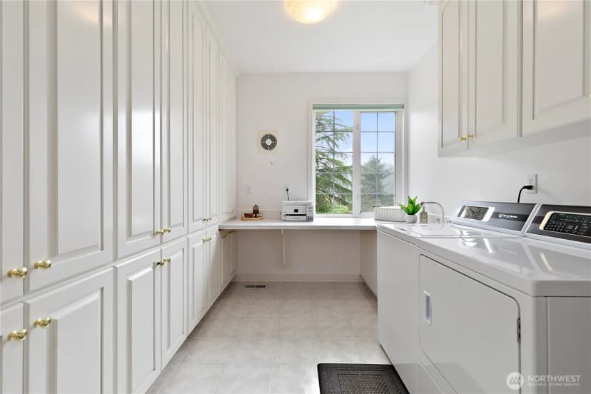 Property photo for 14812 163rd Court Ne, Woodinville photo 17