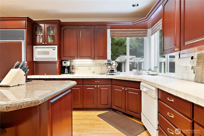 Property photo for 14812 163rd Court Ne, Woodinville photo 11
