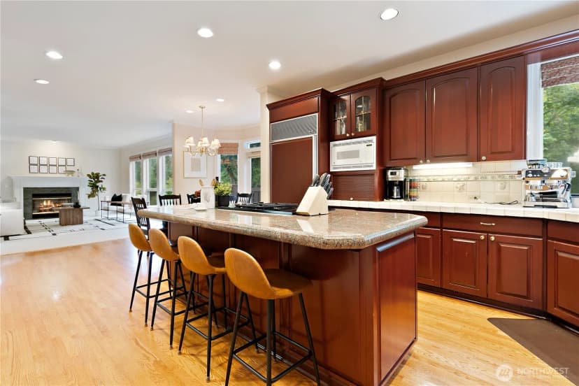 Property photo for 14812 163rd Court Ne, Woodinville photo 10