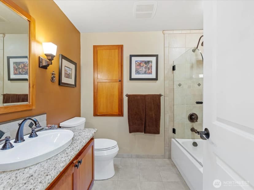 Property photo for 6503 142nd Place Sw, Edmonds photo 11