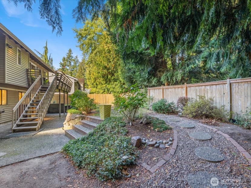 Property photo for 6503 142nd Place Sw, Edmonds photo 24