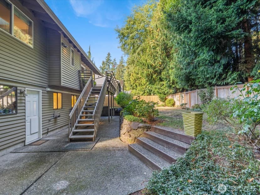 Property photo for 6503 142nd Place Sw, Edmonds photo 23