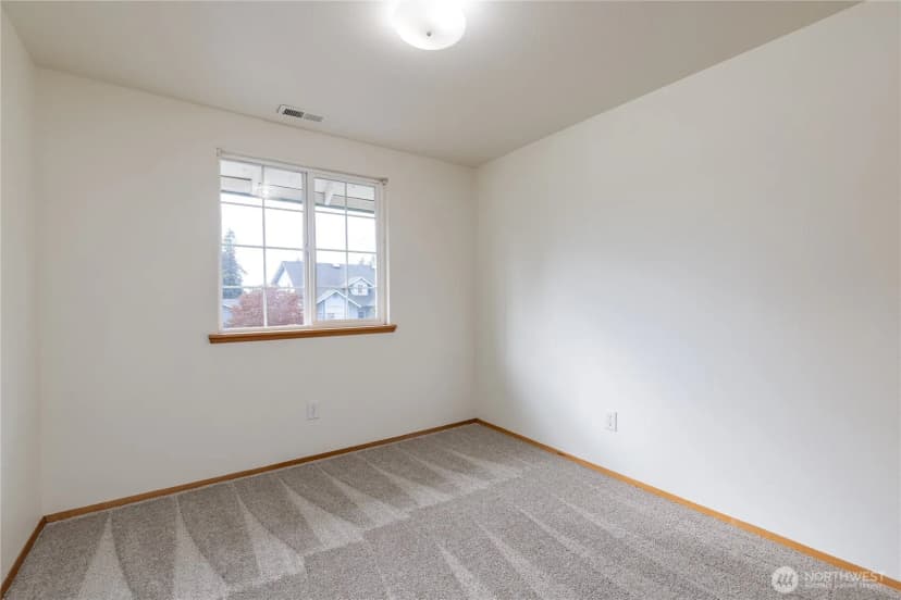 Property photo for 30634 115th Court Se, Auburn photo 16