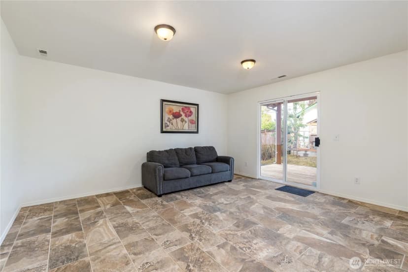 Property photo for 30634 115th Court Se, Auburn photo 11