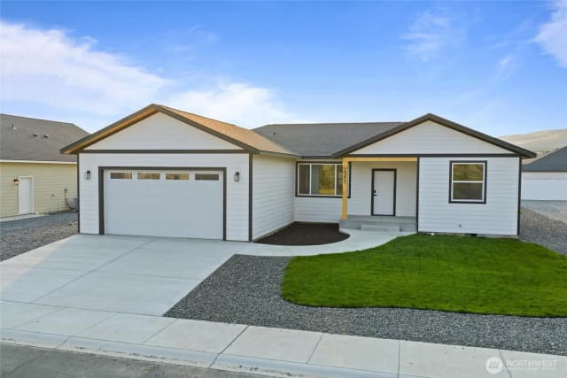 Property photo for 2391 Hunter Street, Ephrata photo 2