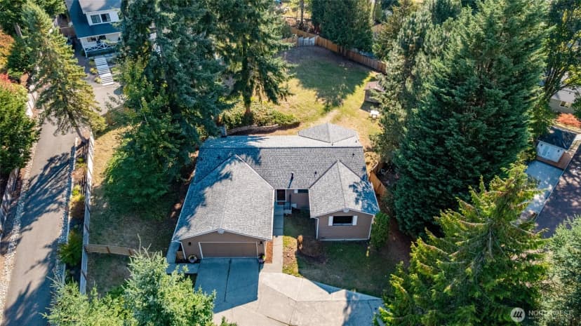 Property photo for 18428 146th Avenue Ne, Woodinville photo 40