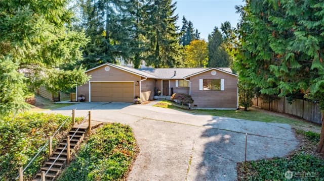Property photo for 18428 146th Avenue Ne, Woodinville photo 3