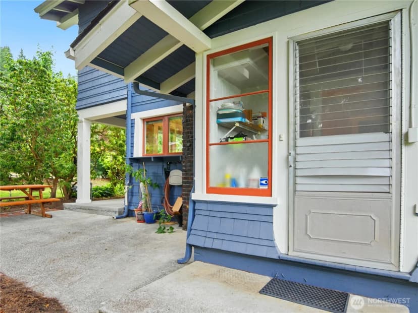 Property photo for 215 N Forest Street, Bellingham photo 8