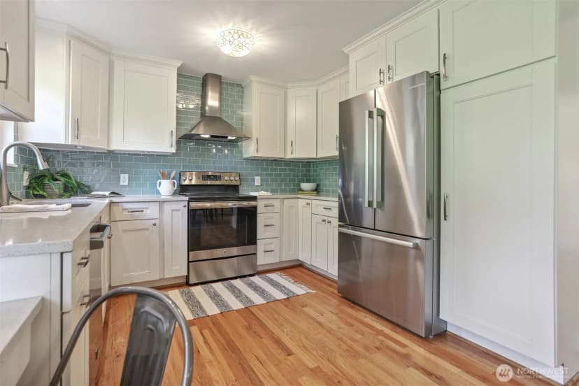 Property photo for 10718 12th Avenue Nw, Seattle photo 10