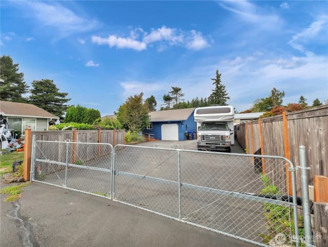 Property photo for 6314 Cady Road, Everett photo 3