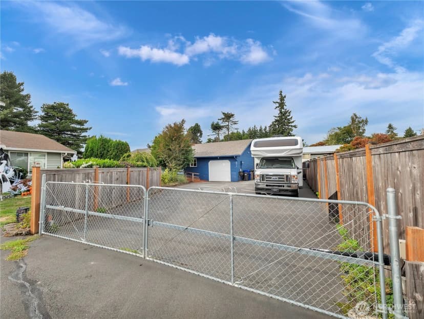 Property photo for 6314 Cady Road, Everett photo 3
