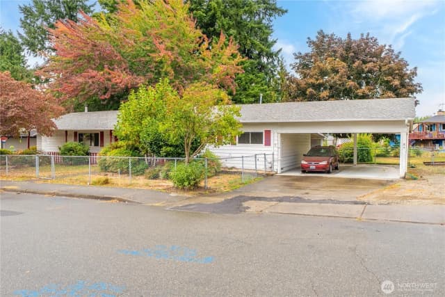 Property photo for 1425 33rd Street Se, Auburn photo 3