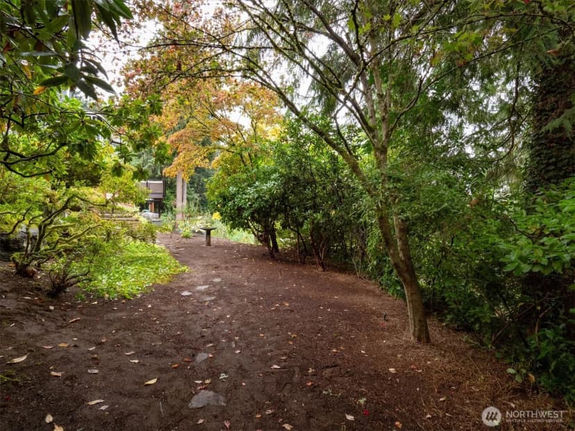 Property photo for 13558 41st Avenue Ne, Seattle photo 34