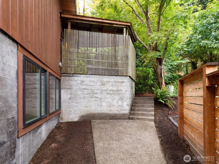 Property photo for 13558 41st Avenue Ne, Seattle photo 37