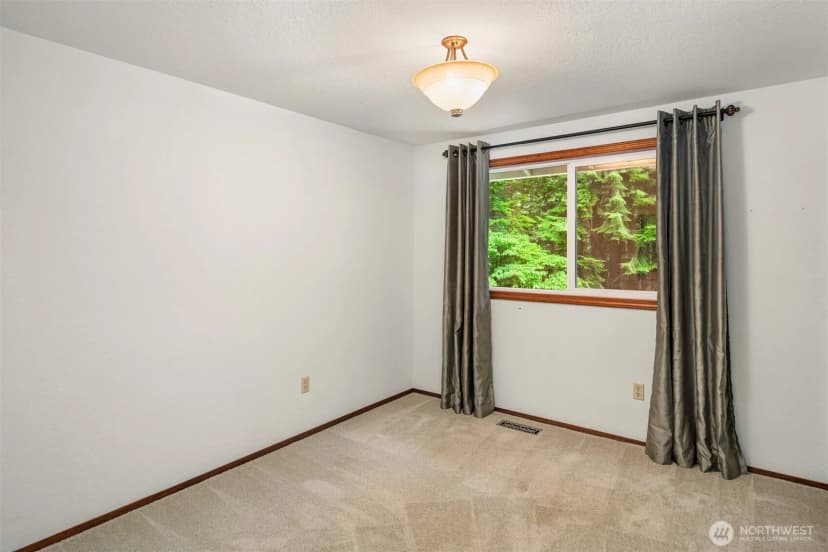 Property photo for 13820 27th Street Se, Snohomish photo 21