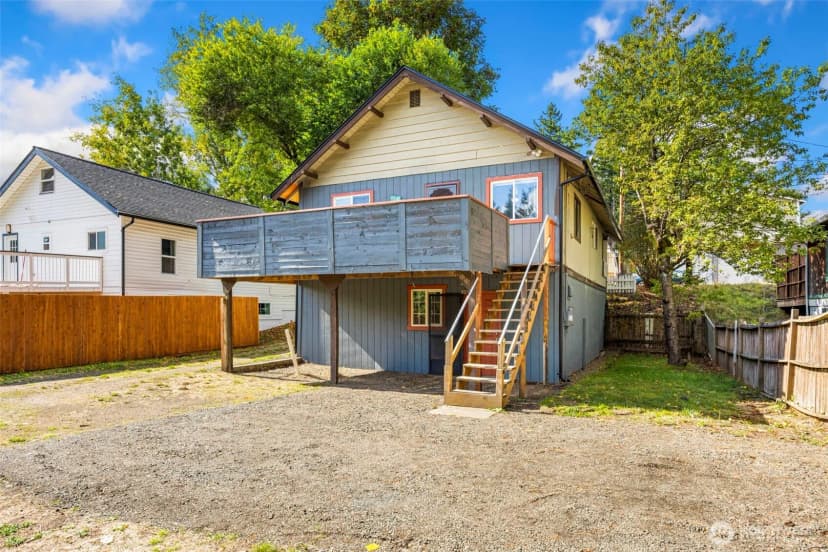 Property photo for 316 Charlotte Avenue W, Bremerton photo 27