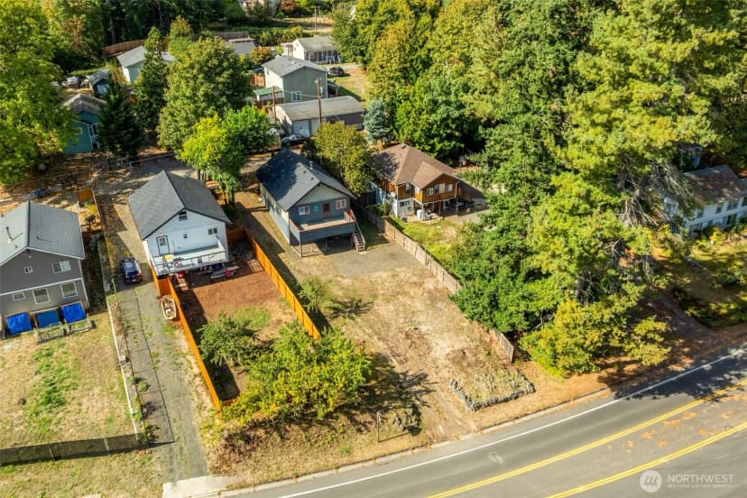 Property photo for 316 Charlotte Avenue W, Bremerton photo 31