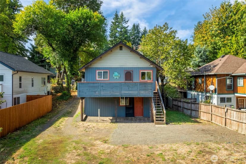 Property photo for 316 Charlotte Avenue W, Bremerton photo 24