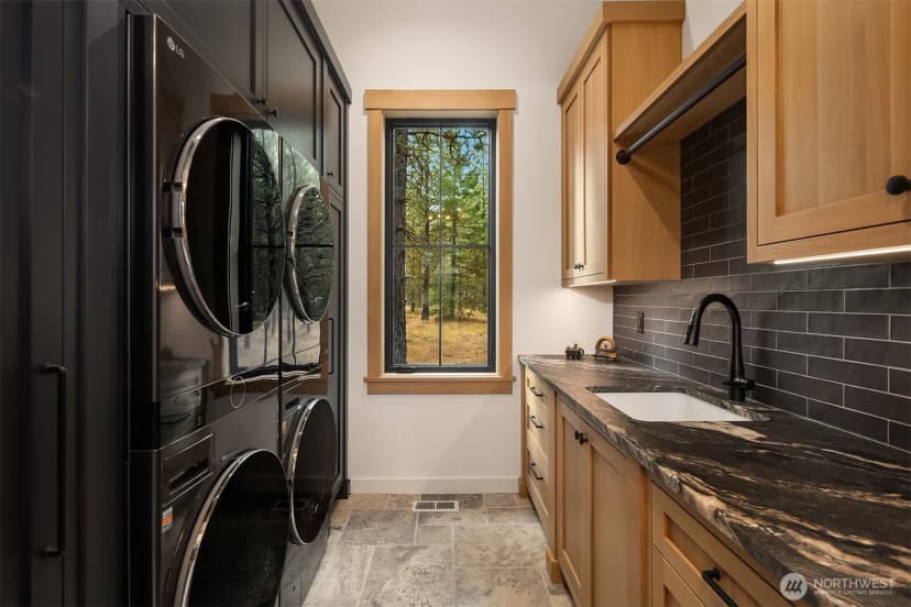 Property photo for 300 Gold Leaf Lane, Cle Elum photo 30