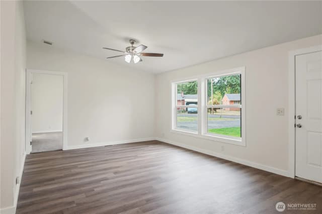 Property photo for 509 Nw Clark Avenue, Winlock photo 5