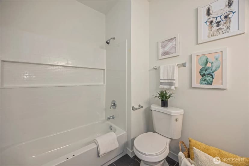 Property photo for 2152 N 185th Street, Shoreline photo 19