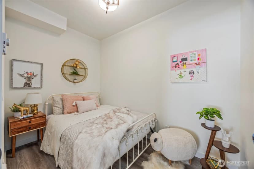 Property photo for 2152 N 185th Street, Shoreline photo 17