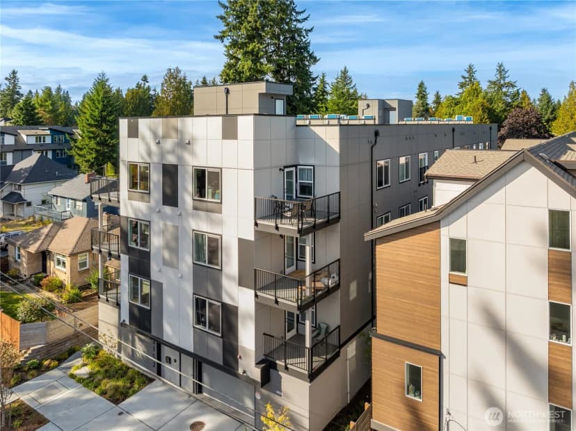 Property photo for 2152 N 185th Street, Shoreline photo 26