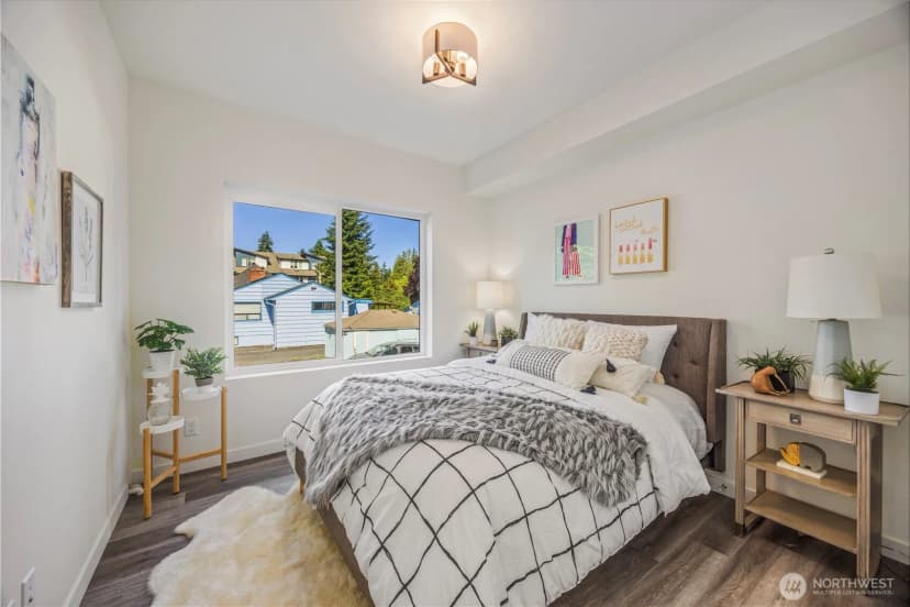 Property photo for 2152 N 185th Street, Shoreline photo 16