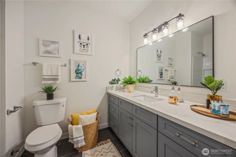 Property photo for 2152 N 185th Street, Shoreline photo 18