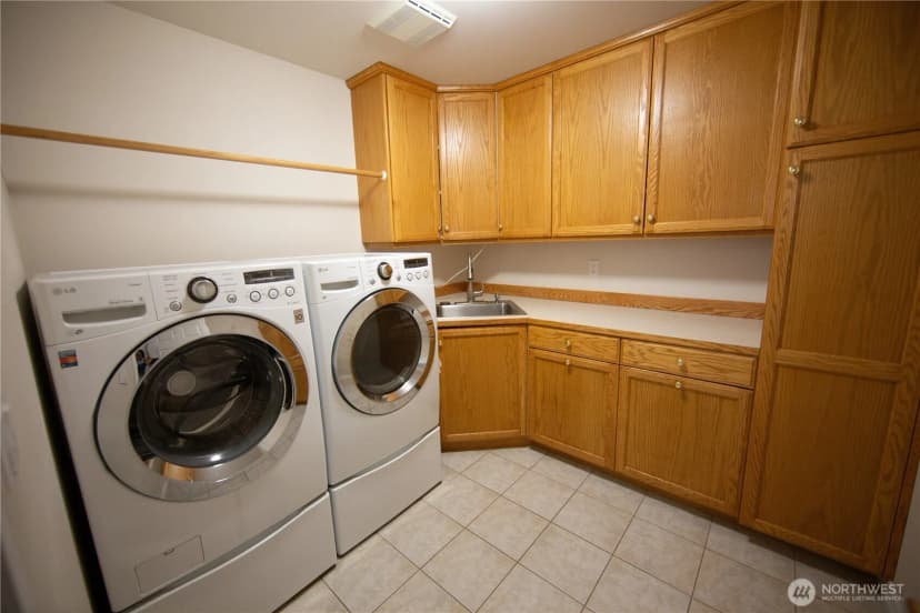 Property photo for 107 Springview Drive, Lynden photo 26