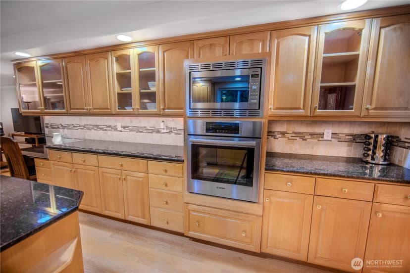 Property photo for 107 Springview Drive, Lynden photo 7