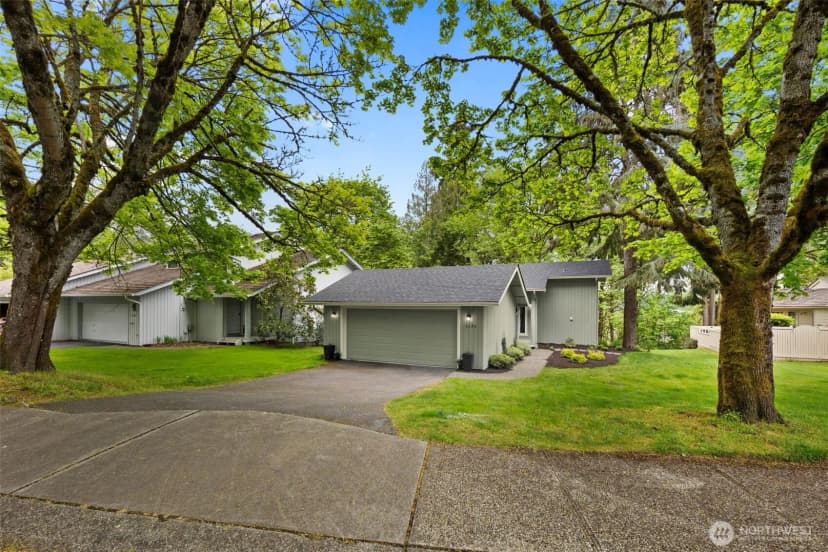 Property photo for 6540 159th Avenue Ne, Redmond photo 2