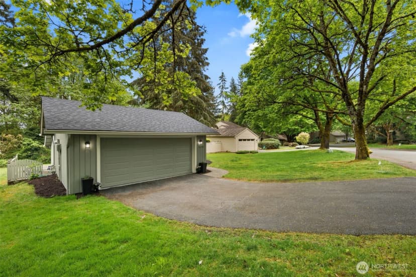 Property photo for 6540 159th Avenue Ne, Redmond photo 31