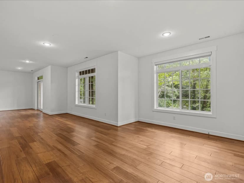 Property photo for 2626 Williams Avenue N, Renton photo 35