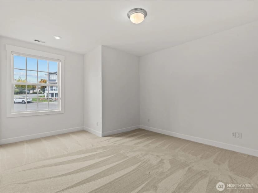 Property photo for 2626 Williams Avenue N, Renton photo 22