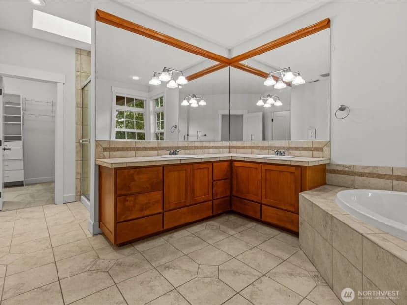 Property photo for 2626 Williams Avenue N, Renton photo 27
