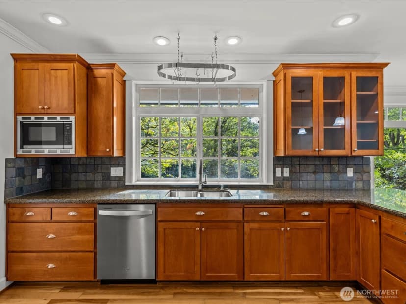 Property photo for 2626 Williams Avenue N, Renton photo 5